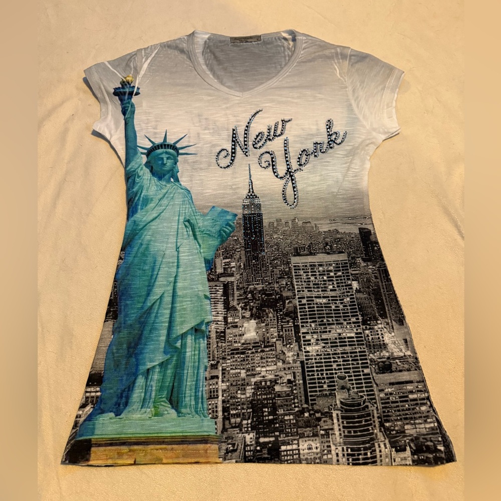 Sweet Gisele top, New York, 2000s, graphic, concrete jungle